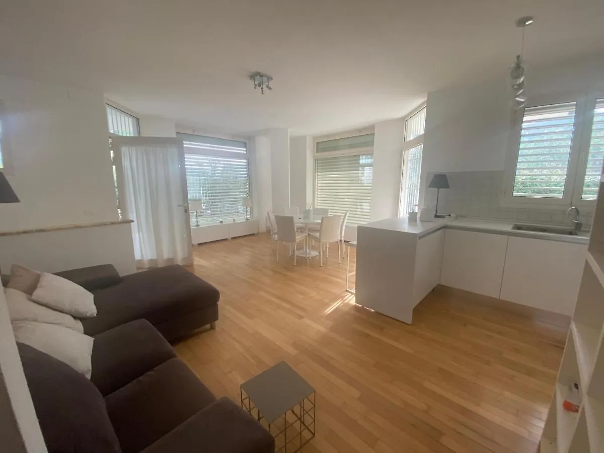 Villa Thai Milano Marittima 0*,  Italy