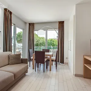 Kontiki Aparthotel